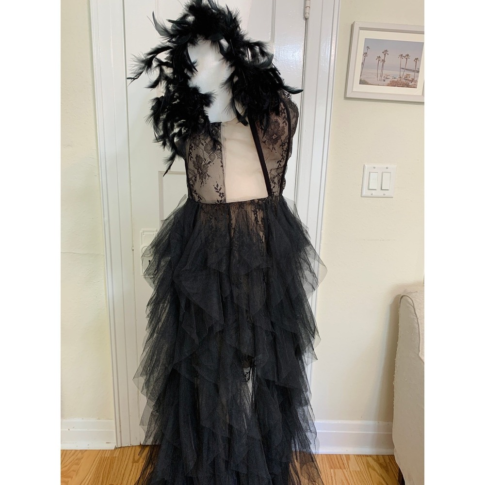 Off-Shoulder Black Lace & Tulle Prom Dress - Picture 10 of 16